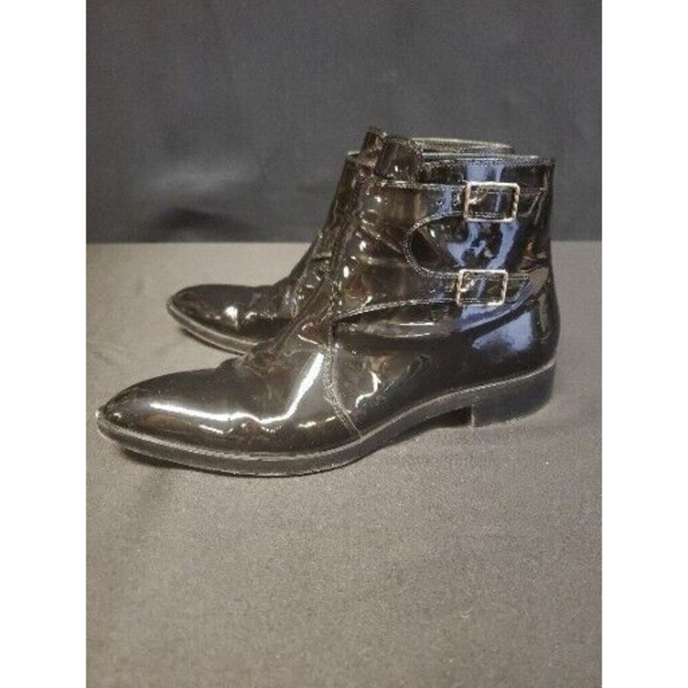 Gianvito Rossi Patent Leather Black Buckle Bootie Boot Size 39 Or 8.5